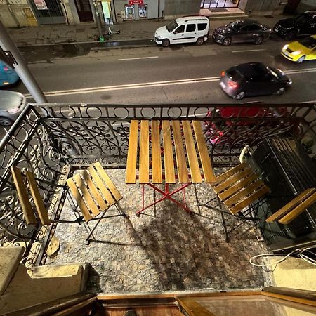 The King Suite With Balcony View Piata Romana Bucarest Extérieur photo