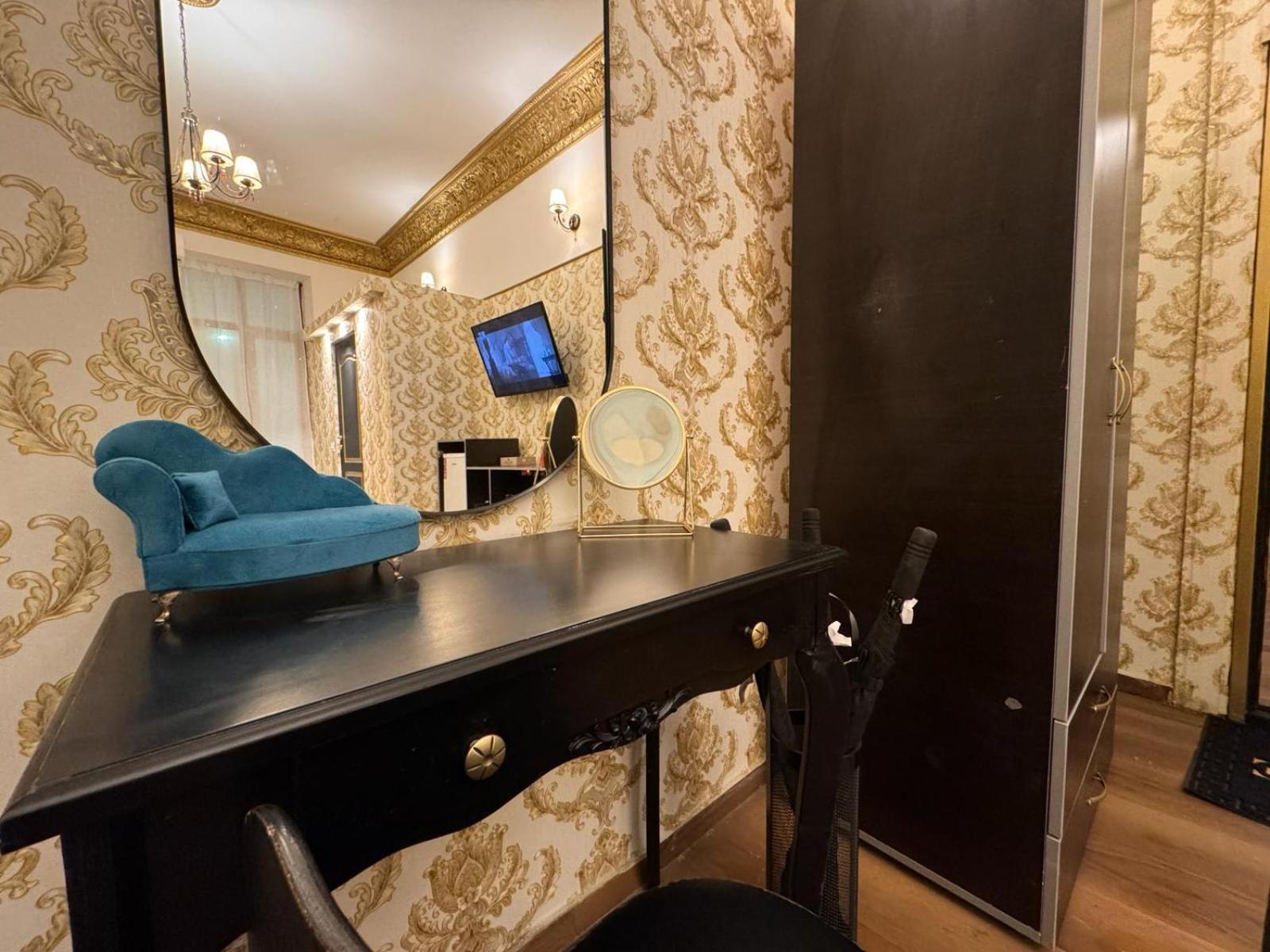 The King Suite With Balcony View Piata Romana Bucarest Extérieur photo
